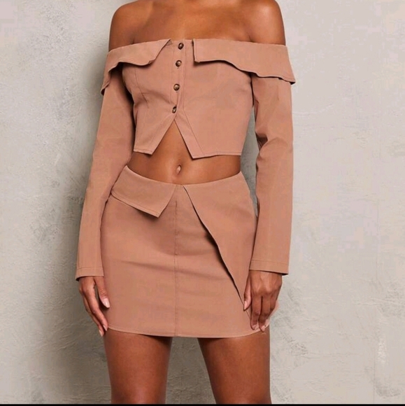 Brown Textured Woven Fold Over Detail Long Sleeve Top And Brown Textured Skirt - Picture 4 of 6